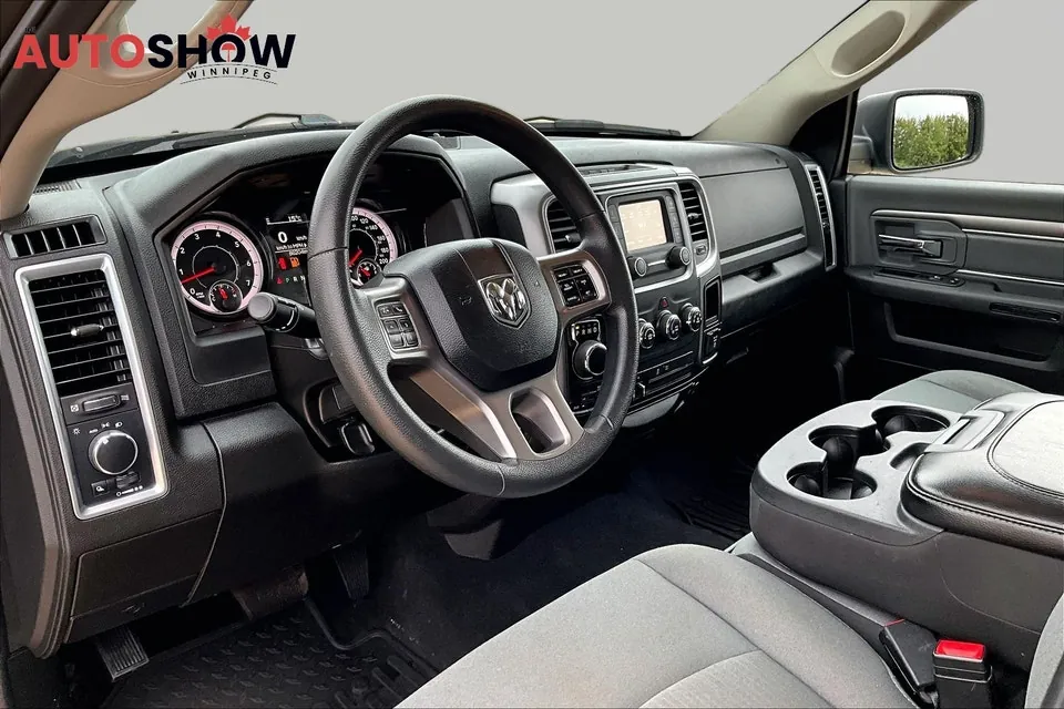 Ram 1500 2023 photo 2