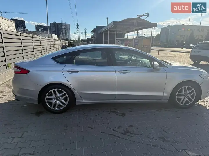 Ford Fusion 2016 photo 3