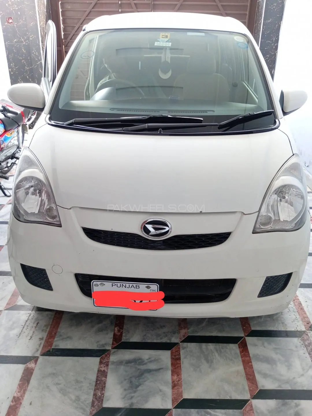 Daihatsu Mira