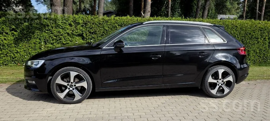 Audi A3 2015 photo 3