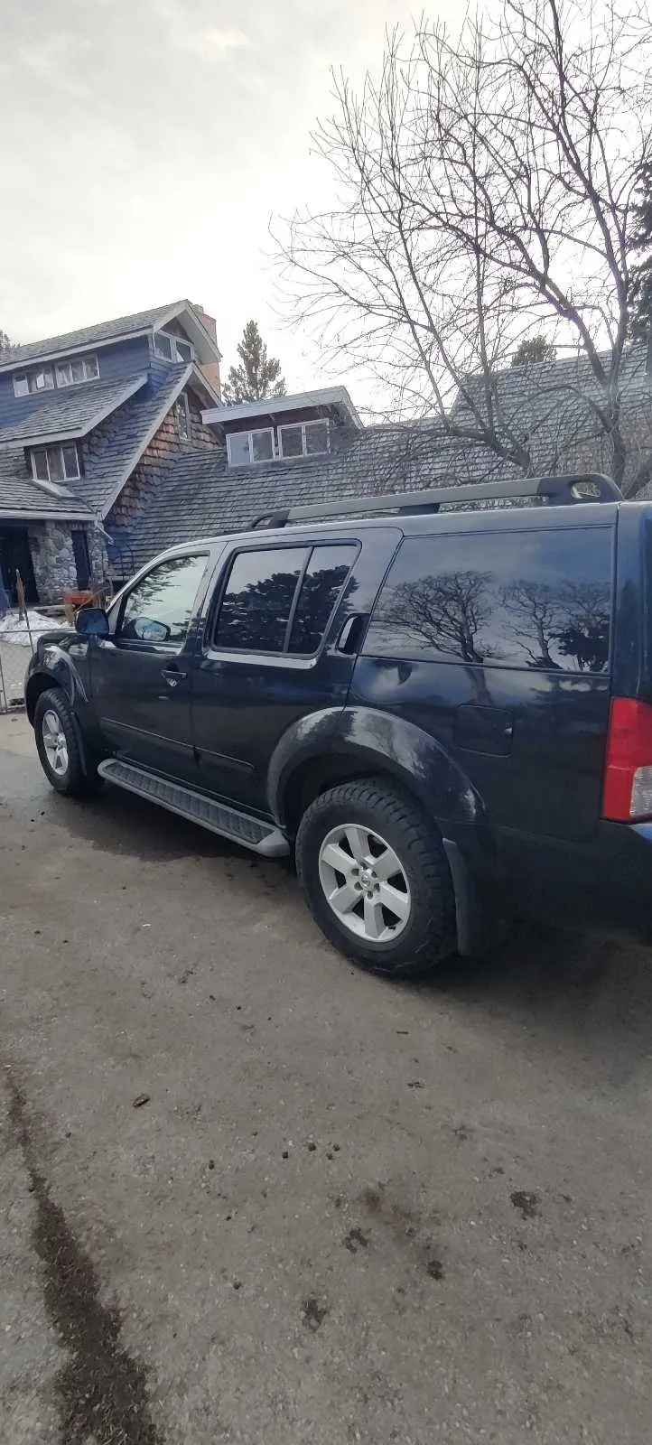 Nissan Pathfinder 2009 photo 2