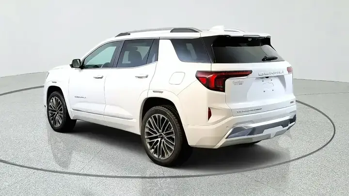 GMC Terrain 2027 photo 4