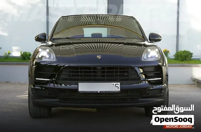 Porsche Macan 2021 photo 2