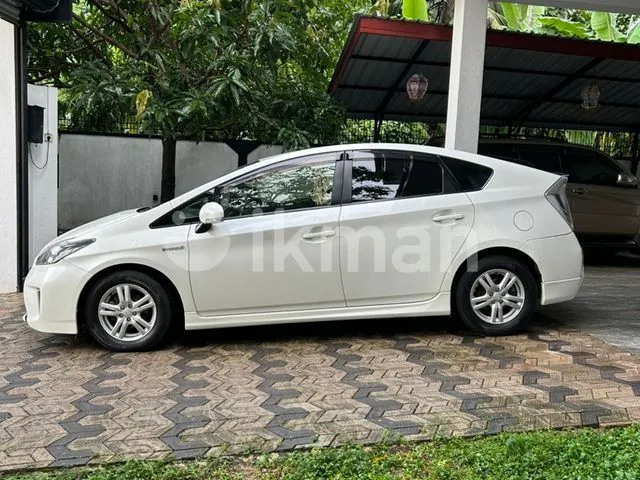 Toyota Prius 2013 photo 3