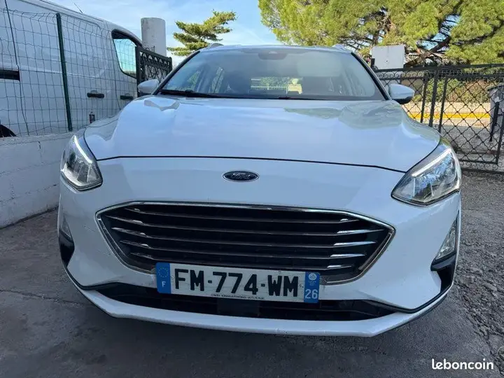 Ford Focus 2020 photo 4
