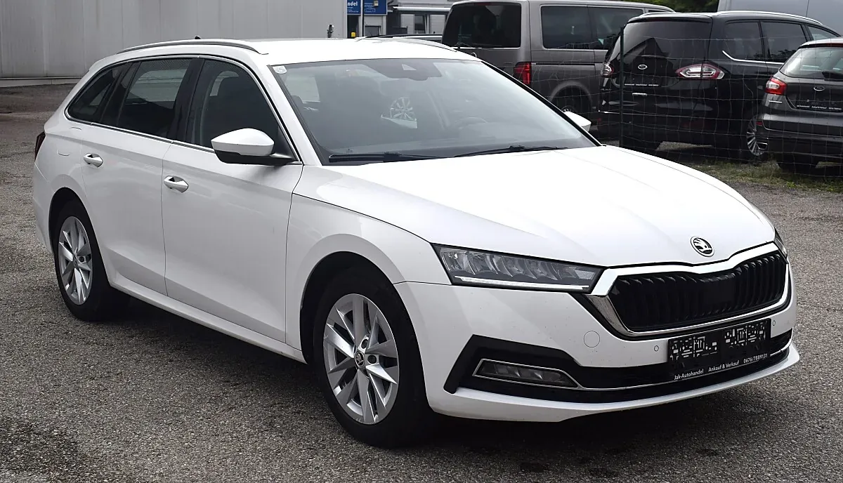 Skoda Octavia 2020 photo 3
