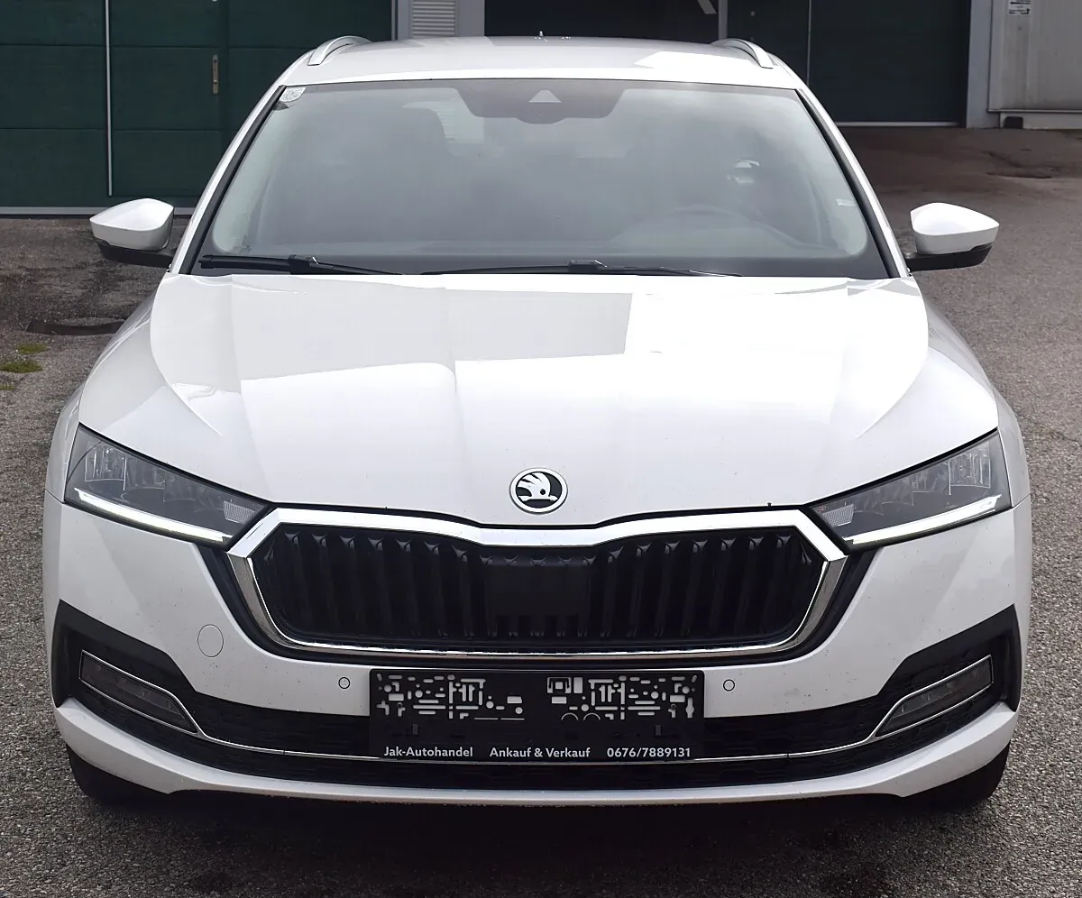 Skoda Octavia 2020 photo 2