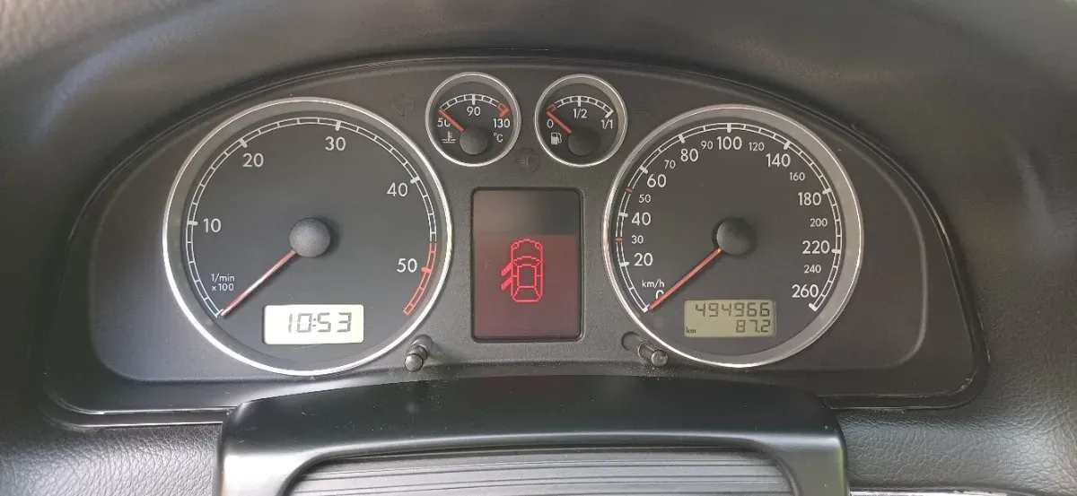Volkswagen Passat 2003 photo 3