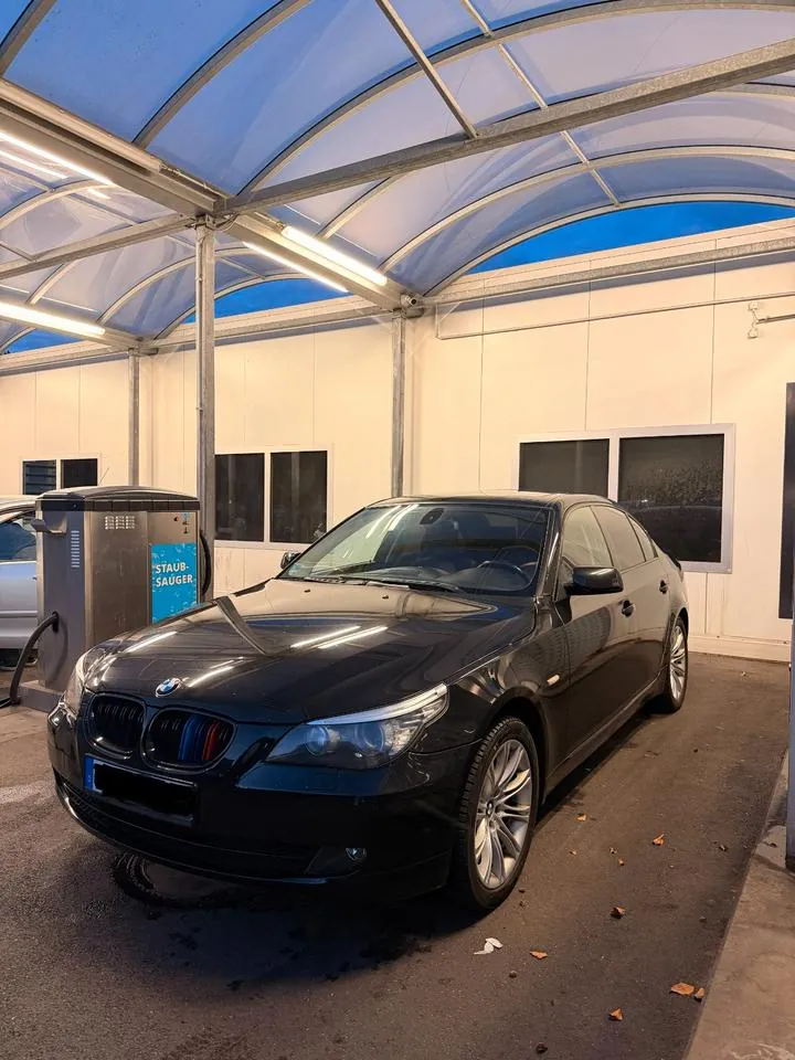 BMW 525I E60