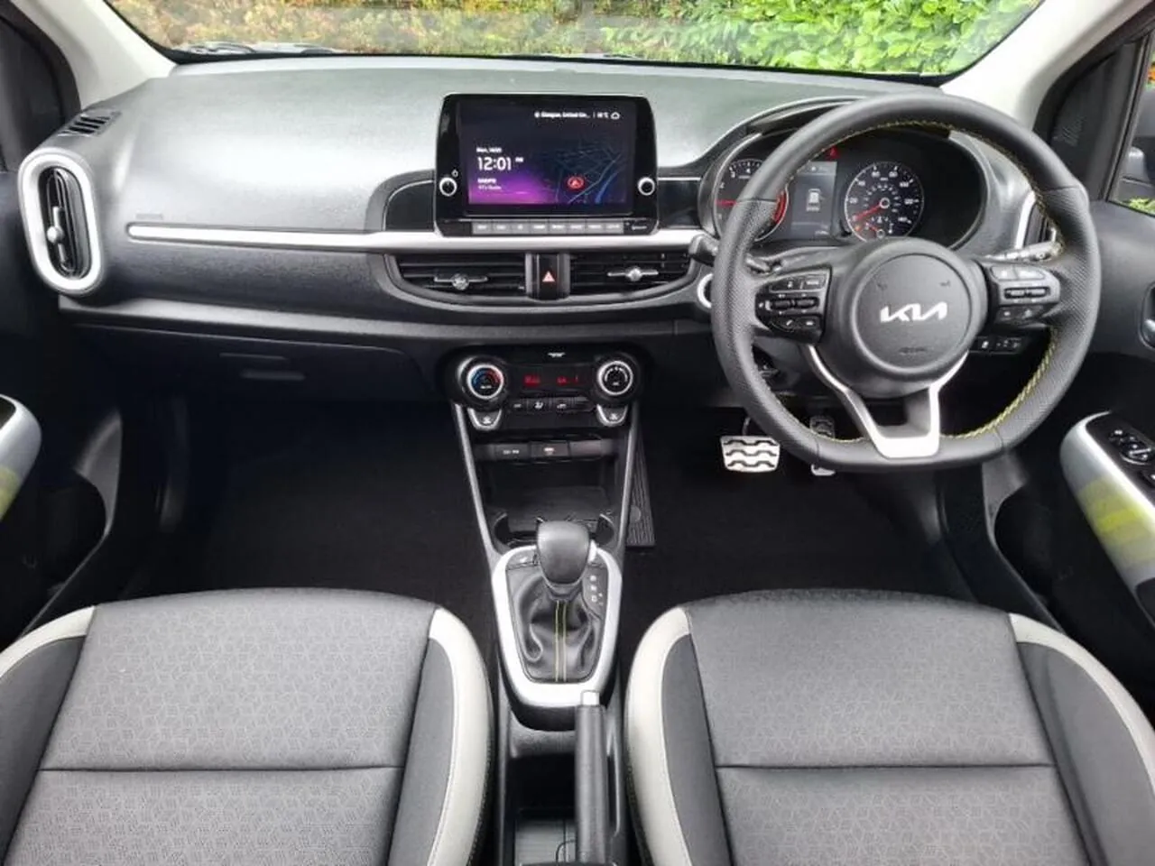 Kia Picanto 2023 photo 3