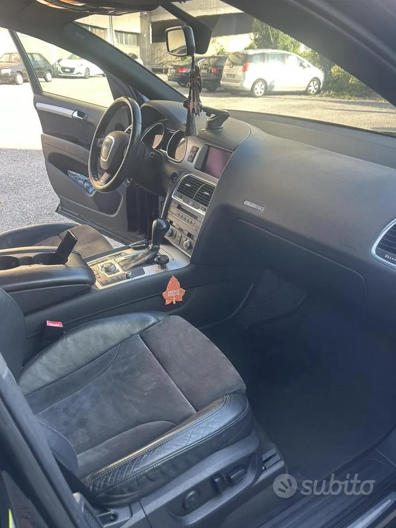 Audi Q7 2007 photo 5