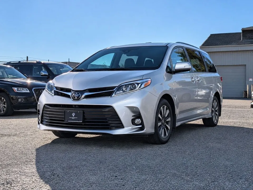 Toyota Sienna 2020 photo 3