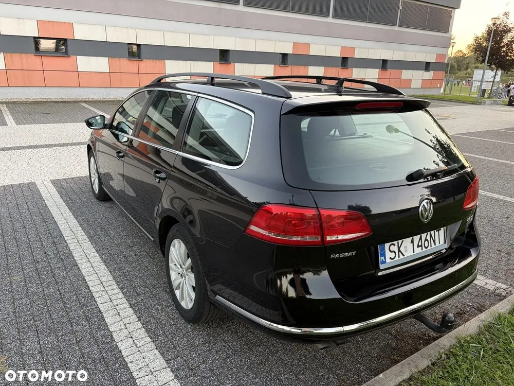 Volkswagen Passat 2011 photo 3