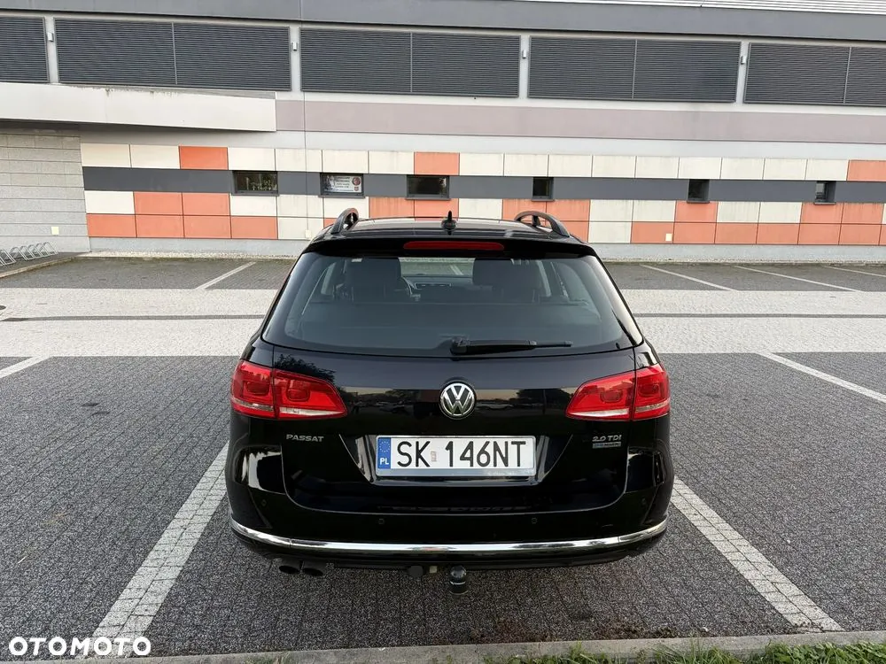 Volkswagen Passat 2011 photo 5