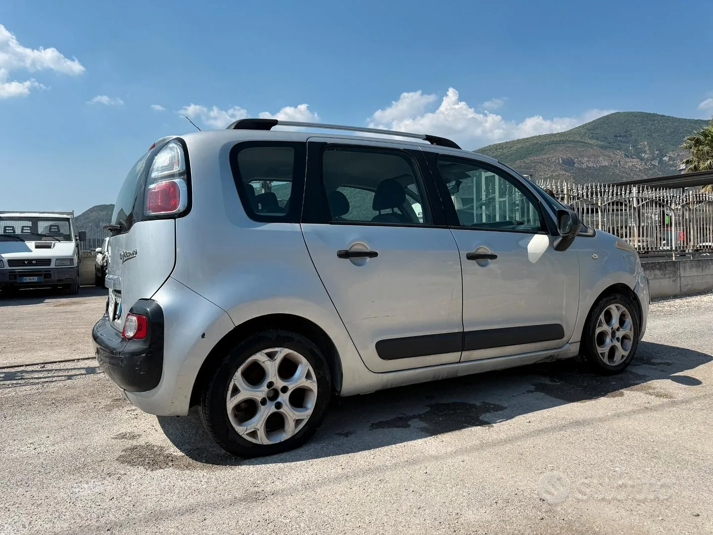 Citroen C3 Picasso 2010 photo 5