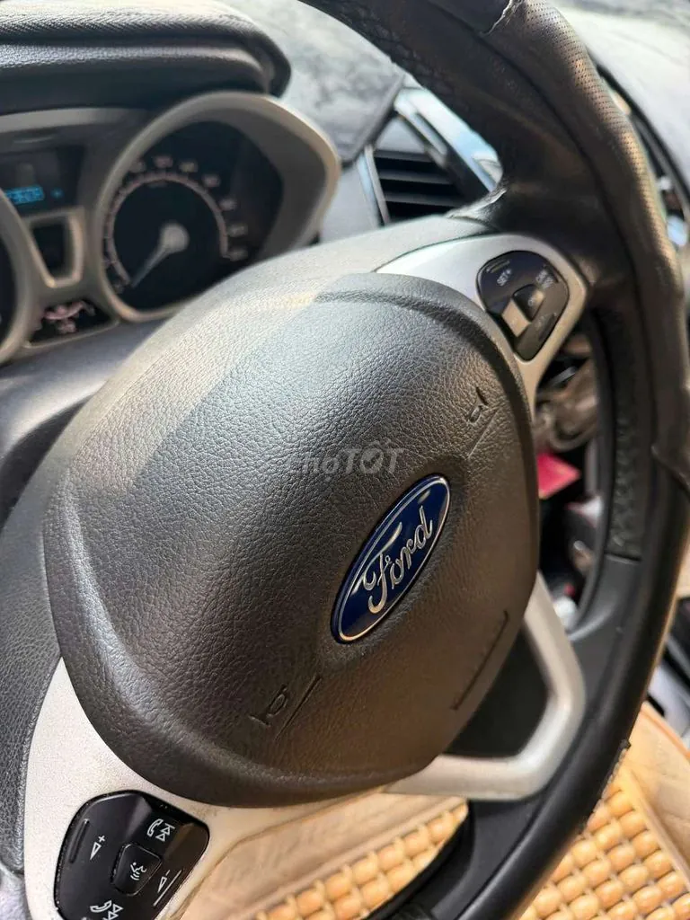 Ford Ecosport photo 4