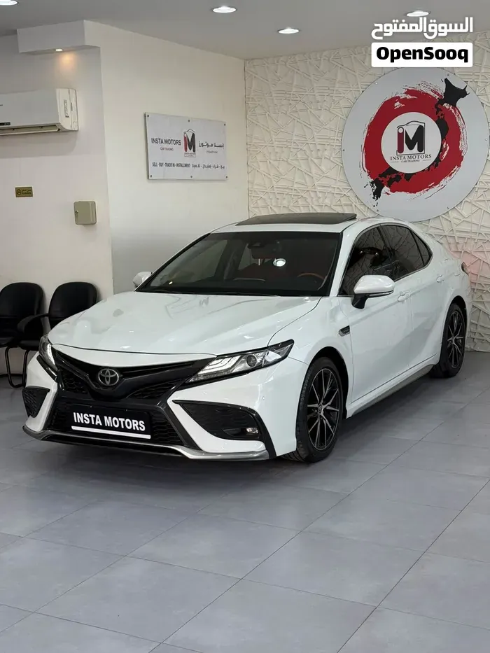 Toyota Camry 2022 photo 3