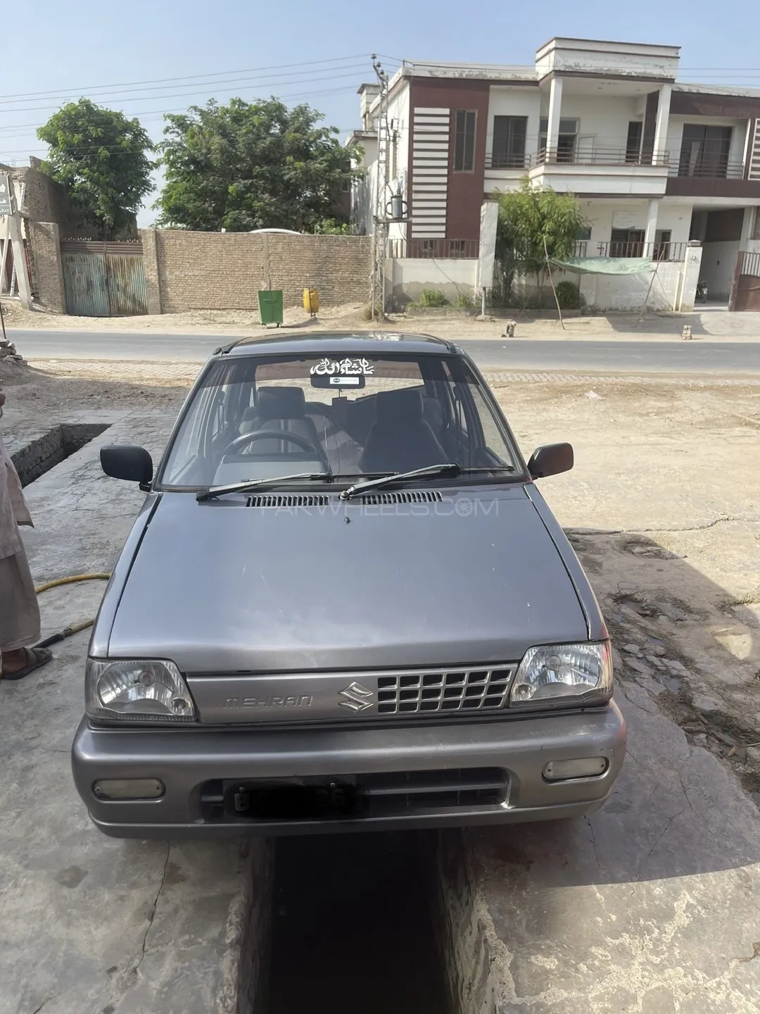 Suzuki Mehran