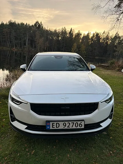 Polestar 2 2022 photo 3