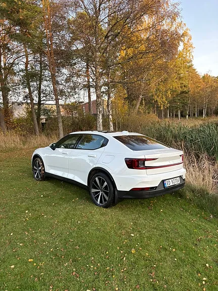 Polestar 2 2022 photo 4