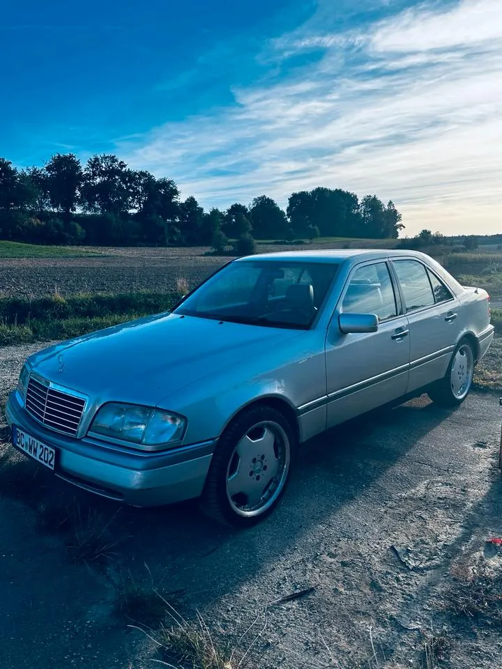 Mercedes-Benz C280