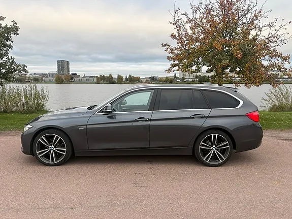 BMW 320D 2016 photo 2