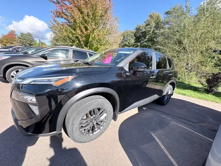 Nissan Rogue 2024 photo 2