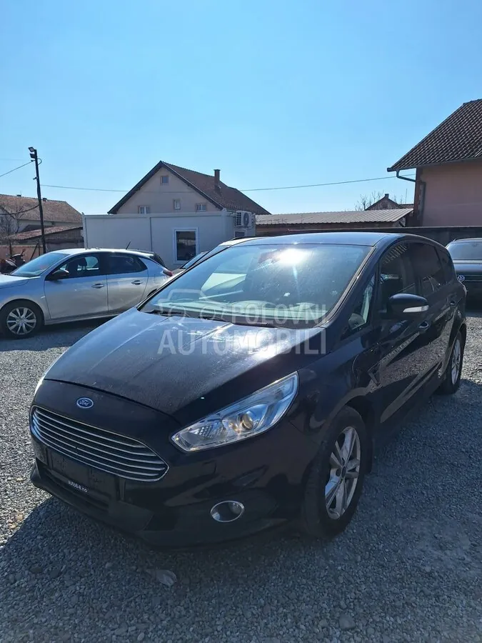 Ford S-Max 2016 photo 2