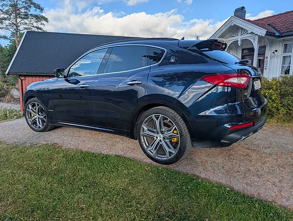 Maserati Levante 2018 photo 4