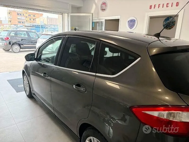 Ford C-Max 2015 photo 5