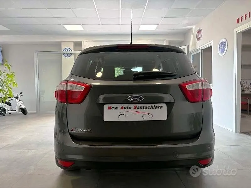 Ford C-Max 2015 photo 4