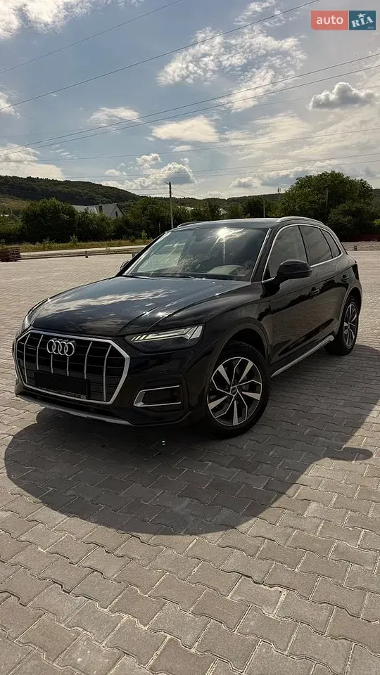 Audi Q5 2021 photo 2