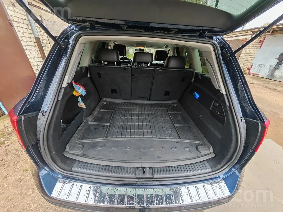 Volkswagen Touareg 2013 photo 5