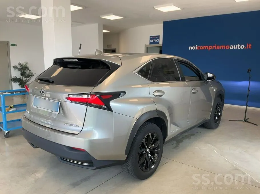 Lexus Nx300H 2015 photo 2
