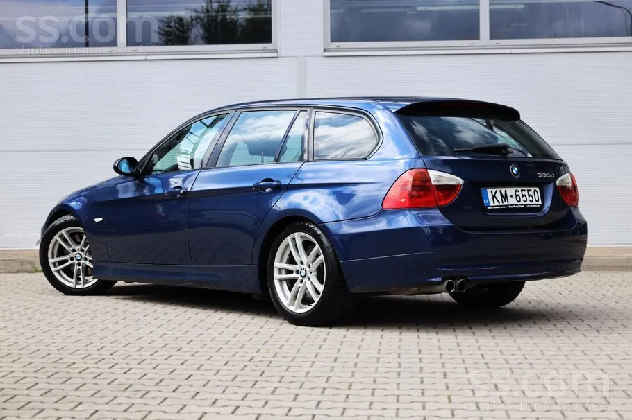 BMW 330D 2006 photo 4