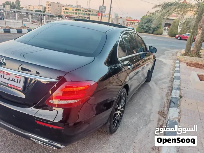 Mercedes-Benz E-Class 2019 photo 4