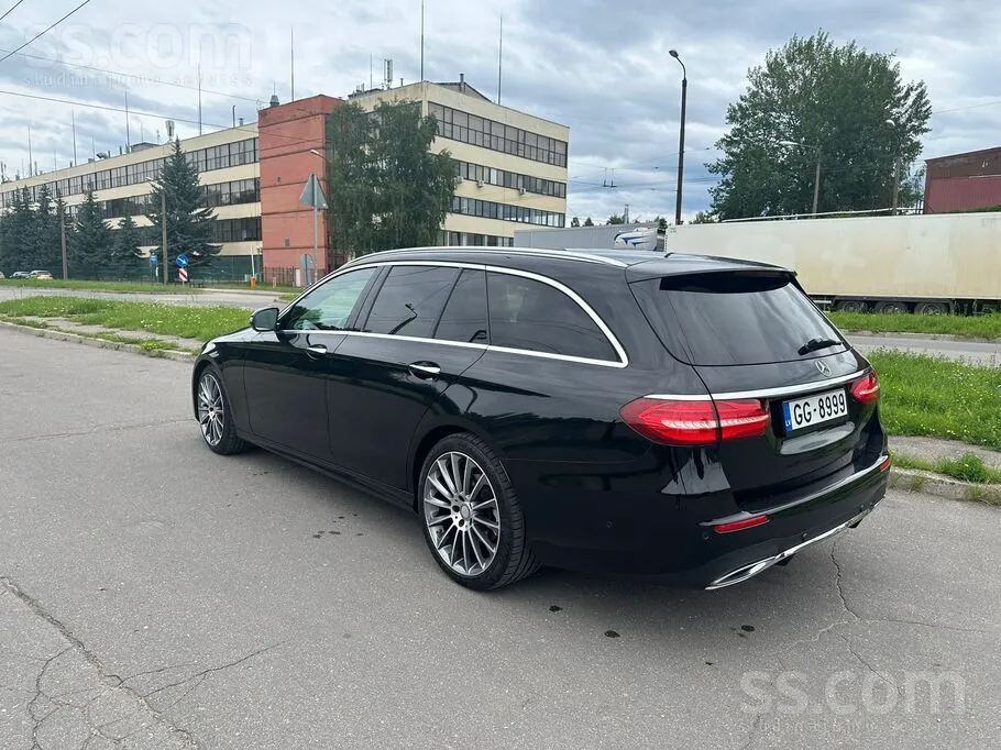 Mercedes-Benz E220D 2016 photo 4
