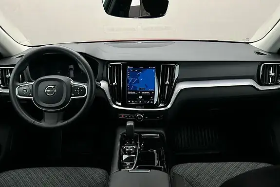 Volvo V60 2024 photo 3