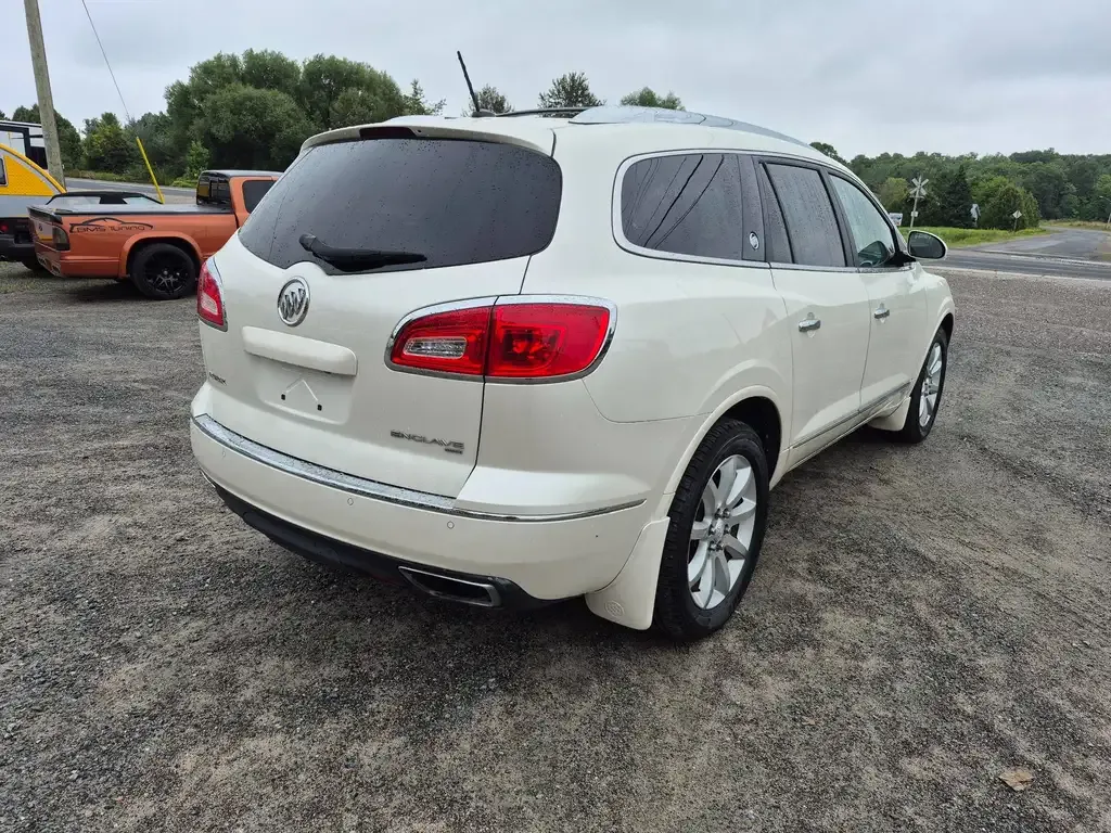 Buick Enclave 2015 photo 2