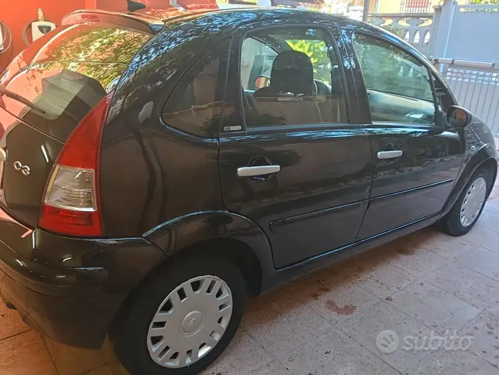 Citroen C3 2009 photo 3