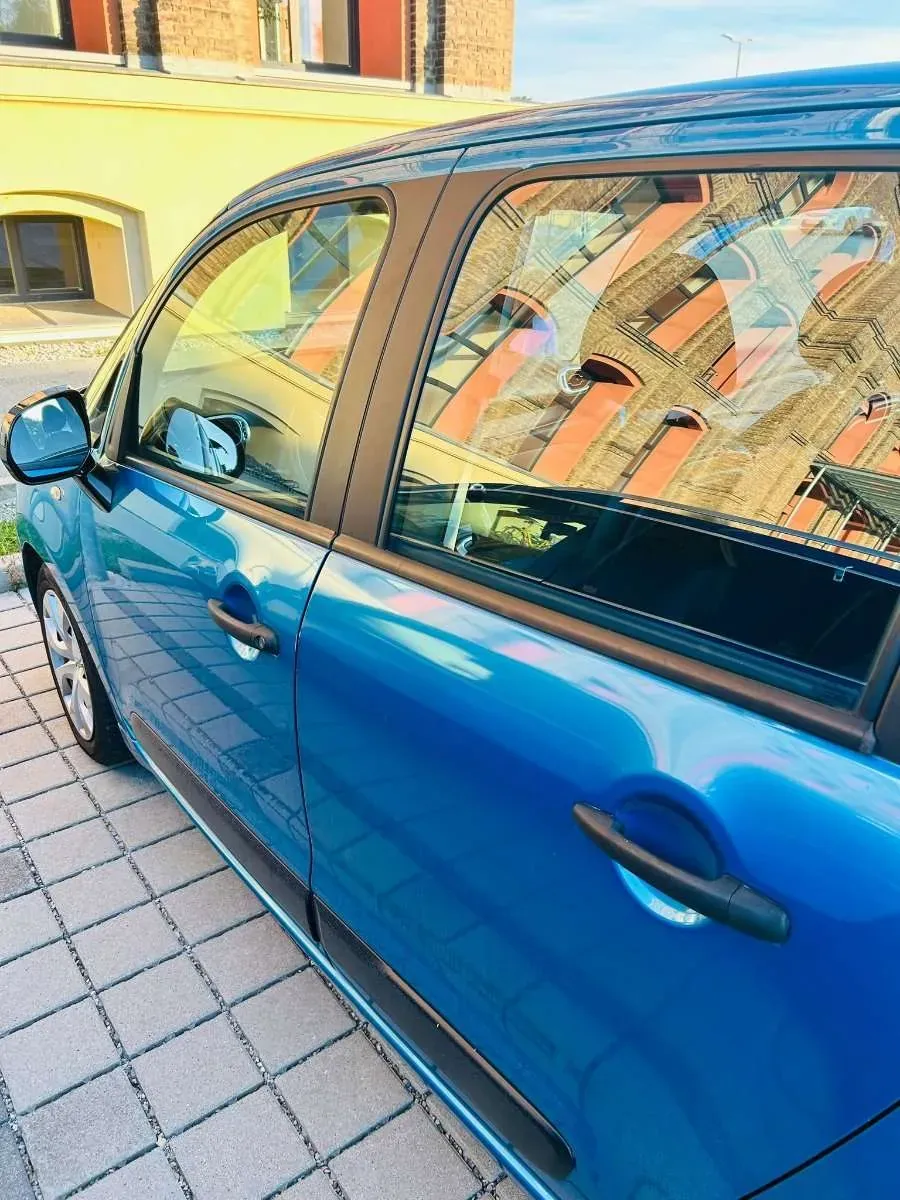 Citroen C3 Picasso 2011 photo 3