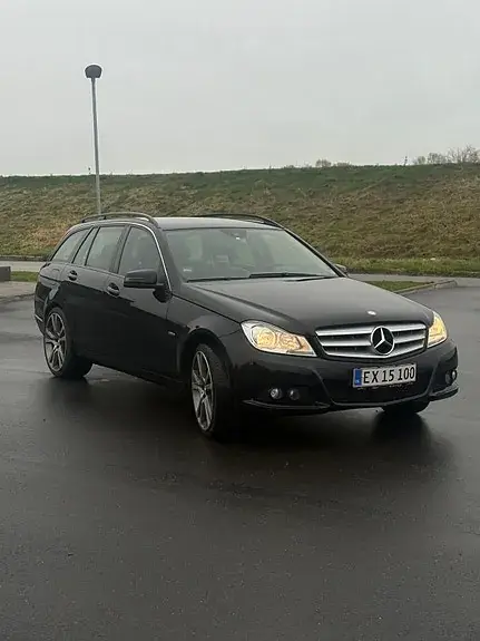 Mercedes-Benz C200