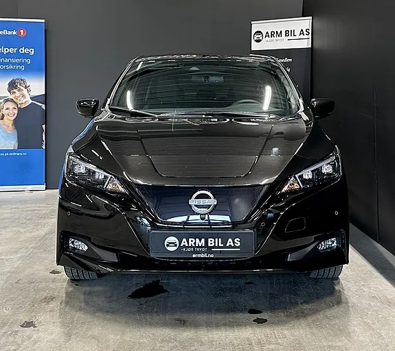 Nissan Leaf 2023 photo 2