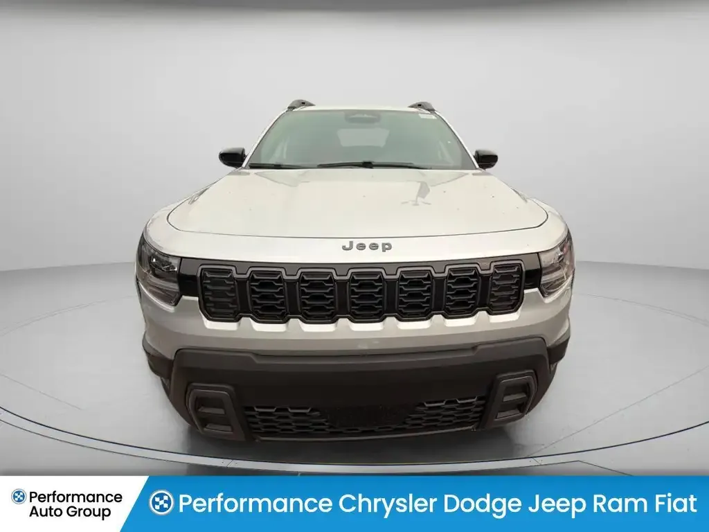 Jeep Cherokee 2026 photo 2