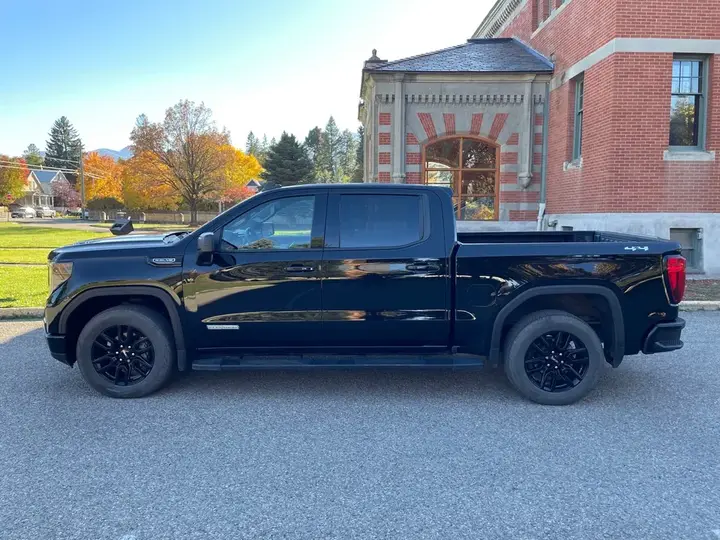GMC Sierra 1500 2022 photo 2