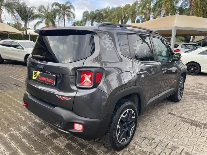 Jeep Renegade 2016 photo 3
