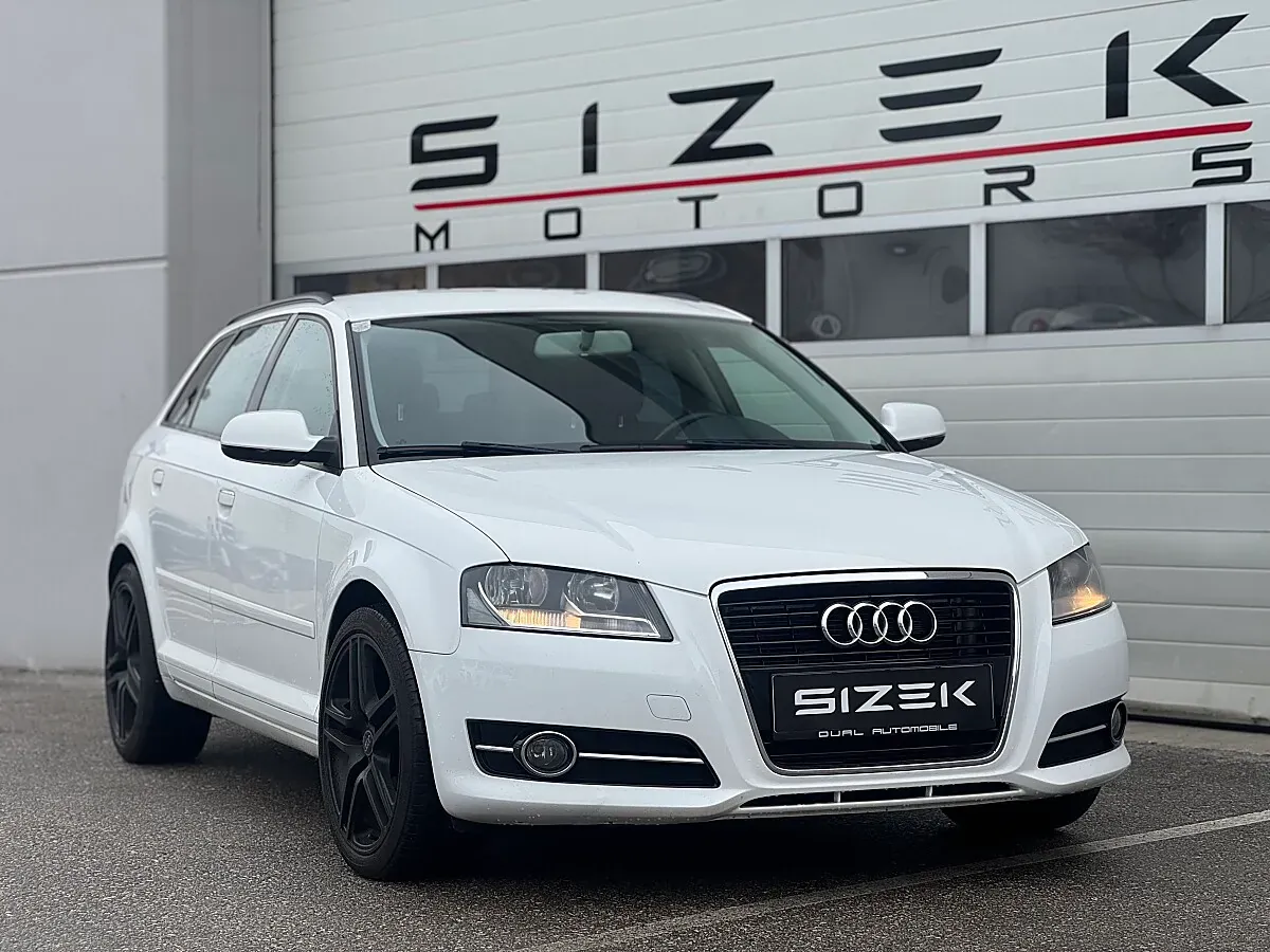 Audi A3 2011 photo 2