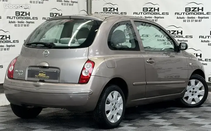 Nissan Micra 2006 photo 2