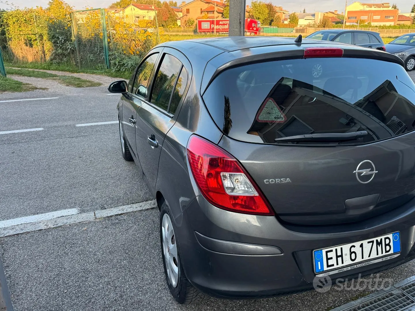Opel Corsa 2011 photo 4