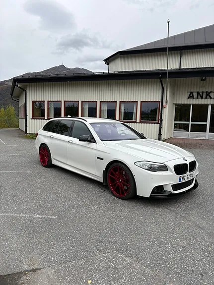 BMW 530Xd 2012 photo 4